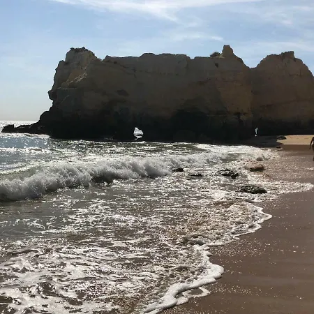 The Cosy Vilarosa Near The Apartment Portimao