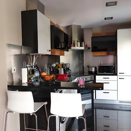 The Cosy Vilarosa Near The Apartmán