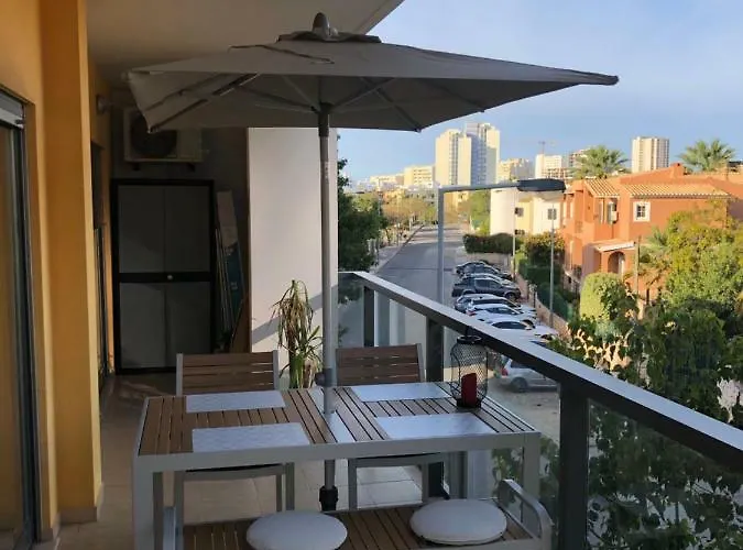 Apartament The Cosy Vilarosa Near The *